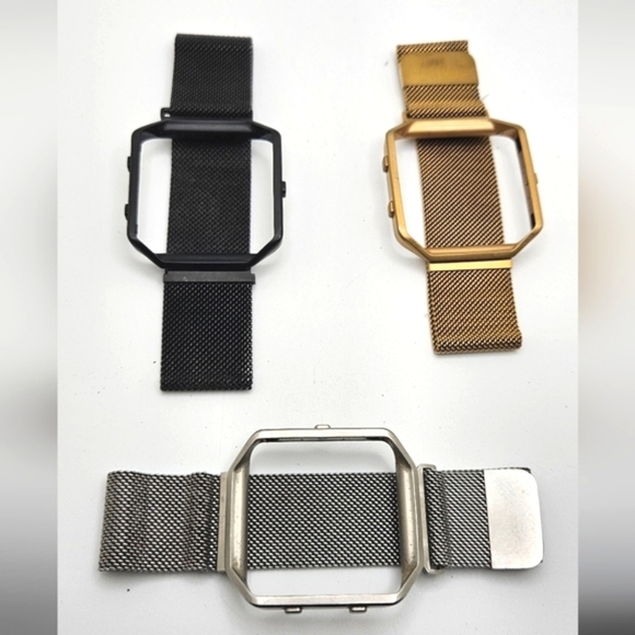 ๐๏ธ FREE ADD ON Lot of 3 Mesh Magnetic Replacement Bands Fitbit Versa - Picture 4 of 4